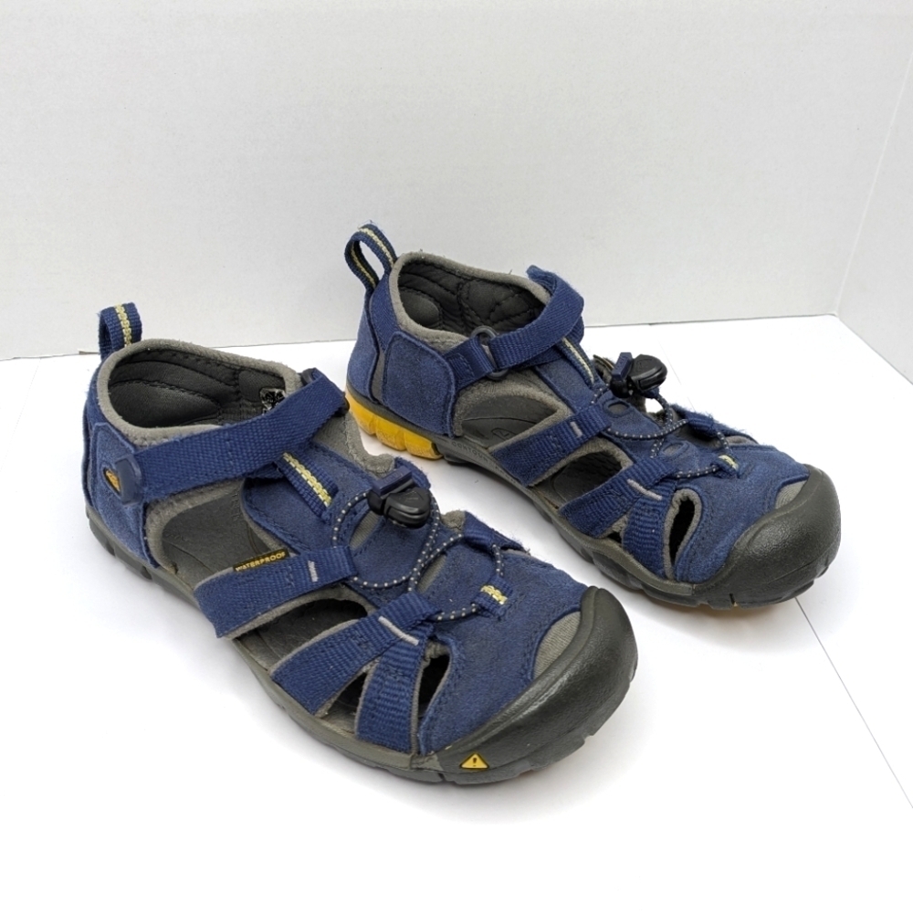 Keen Blue Sandal Water Shoes 2Y Youth